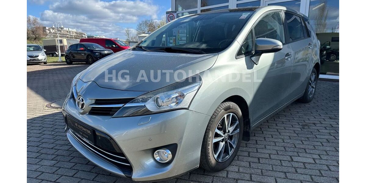 Toyota Verso 217.000 km 7.800 &euro; Erfurt 99091