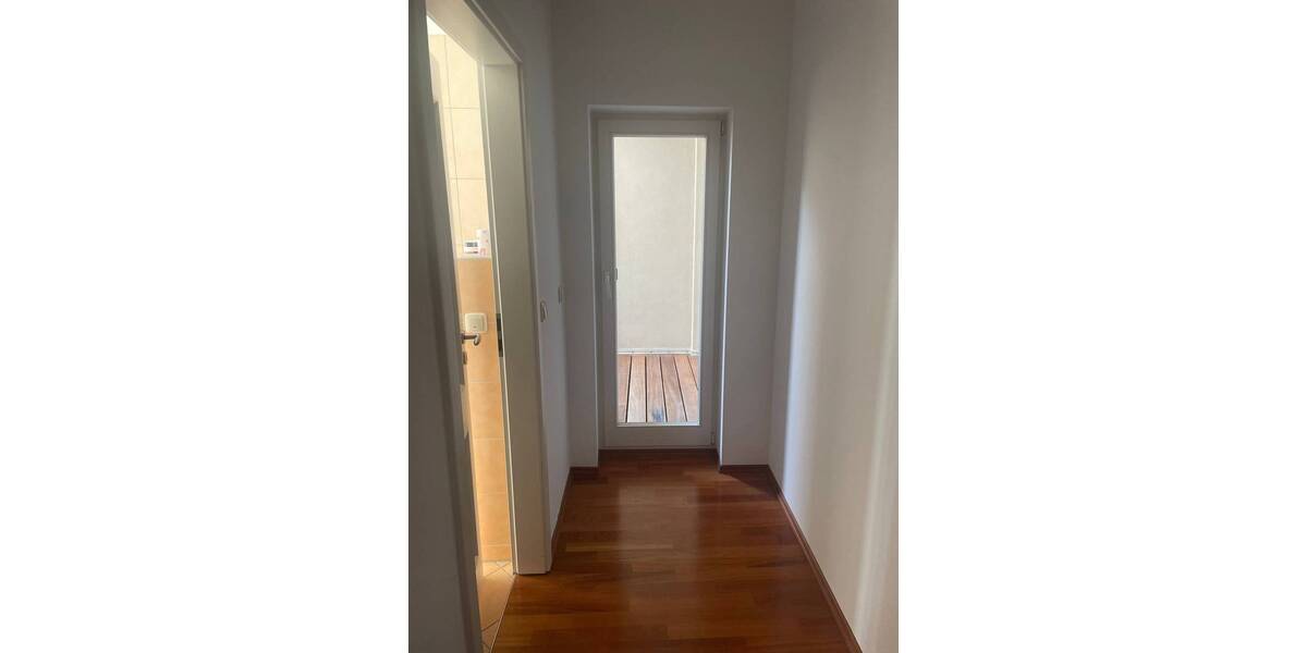 Etagenwohnung Erfurt Altstadt - 2 Zimmer, 92 m&sup2;, 1.112&euro; | Angebot:25667369