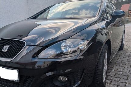 Seat Leon 81.500 km 5.500 &euro; Bad Sulza 99518