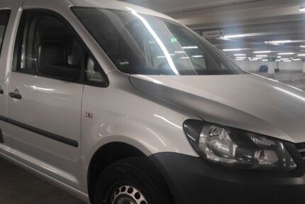 VW Caddy 240.000 km 5.100 &euro; Erfurt 99085