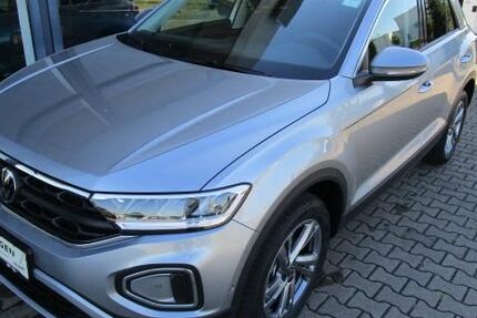 VW T-Roc 4.966 km 29.950 &euro; Buttstädt 99628