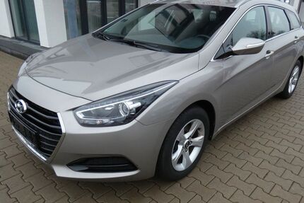 Hyundai i40 76.000 km 8.990 &euro; Erfurt 99087