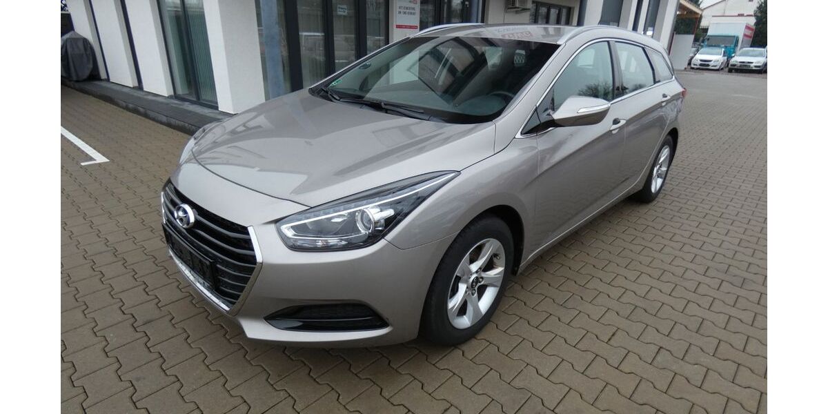 Hyundai i40 76.000 km 8.990 &euro; Erfurt 99087