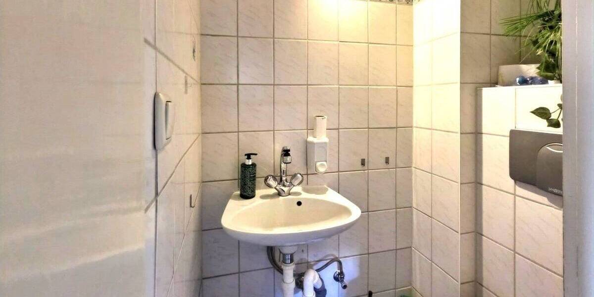 Einfamilienhaus Jena Ziegenhain - 5 Zimmer, 140 m&sup2;, 370.000&euro; | Angebot:25837441