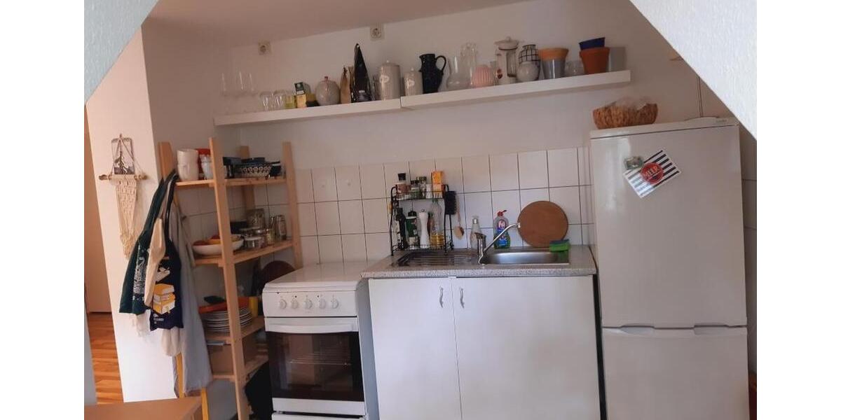 Dachgeschoßwohnung Jena - 1 Zimmer, 30 m&sup2;, 390&euro; | Angebot:26039592