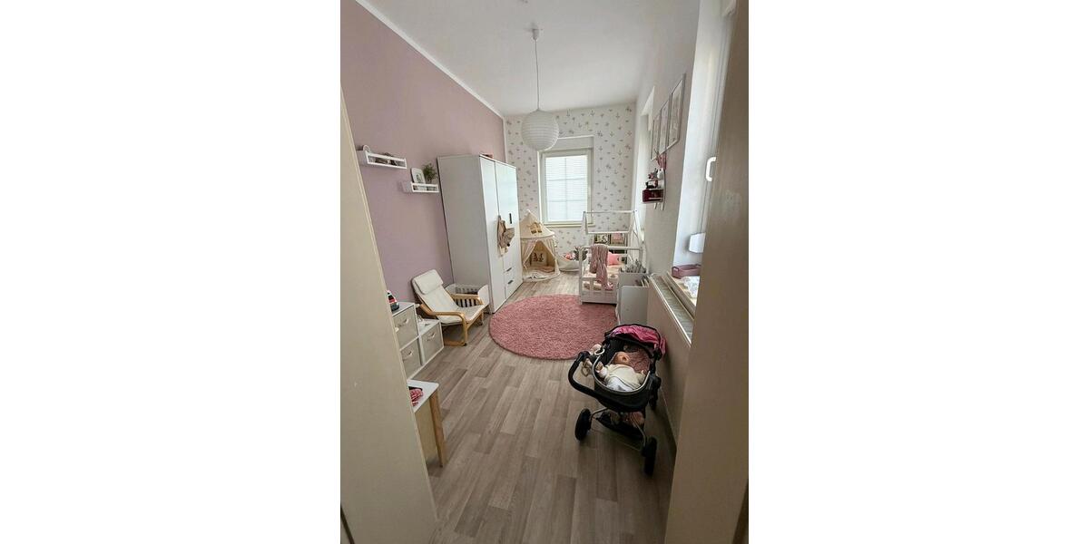 Erdgeschoßwohnung Apolda - 4 Zimmer, 88 m&sup2;, 710&euro; | Angebot:26033035