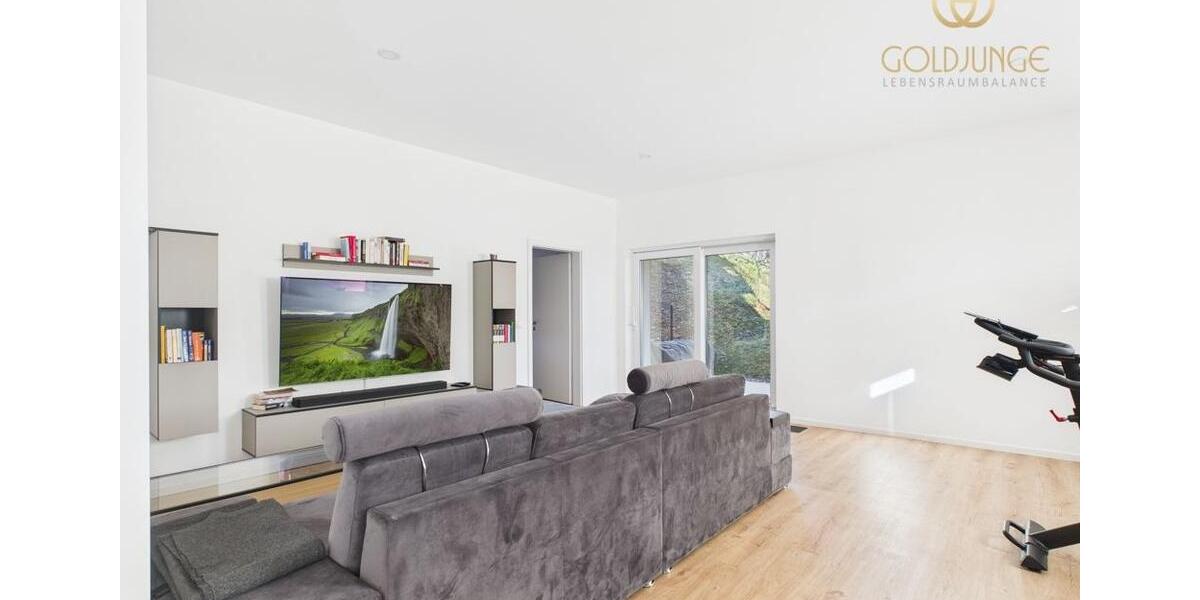 Erdgeschoßwohnung Rudolstadt - 6 Zimmer, 102 m&sup2;, 1.200&euro; | Angebot:25962781