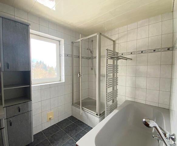 Dachgeschoßwohnung Kahla - 2 Zimmer, 65 m&sup2;, 510&euro; | Angebot:26444051