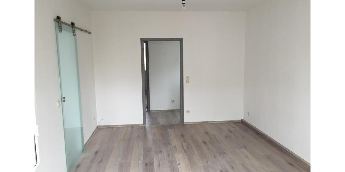 Etagenwohnung Erfurt Hochheim - 2 Zimmer, 48 m&sup2;, 520&euro; | Angebot:26610363
