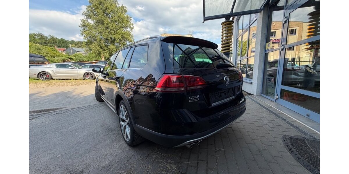VW Golf Alltrack Variant 2.0 TDI AHK LED LEDER Zahnri 180.000 km 12.499 &euro; Rudolstadt 07407