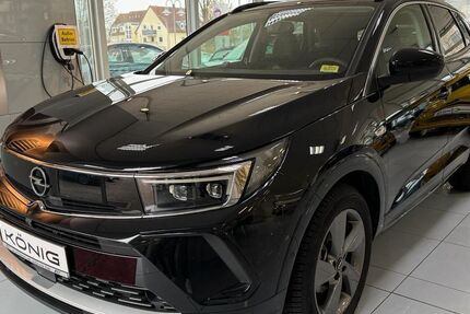 Opel Grandland (X) 20.716 km 21.999 &euro; Erfurt 99091