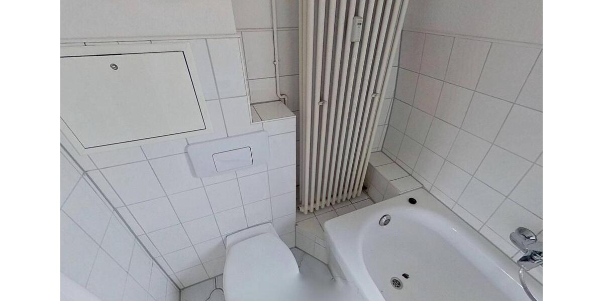 Dachgeschoßwohnung Weimar - 2 Zimmer, 44 m&sup2;, 369&euro; | Angebot:26003720