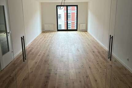 Wohnung Erfurt Johannesvorstadt - 2 Zimmer, 109 m&sup2;, 927&euro; | Angebot:26182619