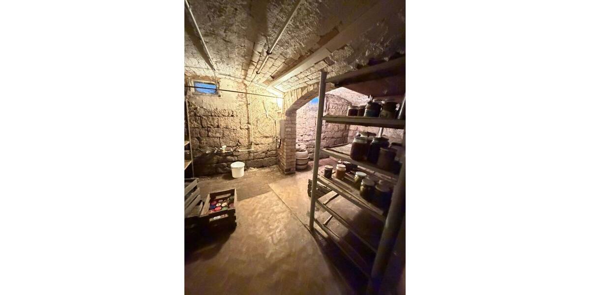 Mehrfamilienhaus, Wohnhaus Schloßvippach Dielsdorf - 1 Zimmer, 468 m&sup2;, 185.000&euro; | Angebot:25984383