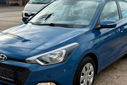 Hyundai i20 57.688 km 9.890 &euro; Weimar 99427