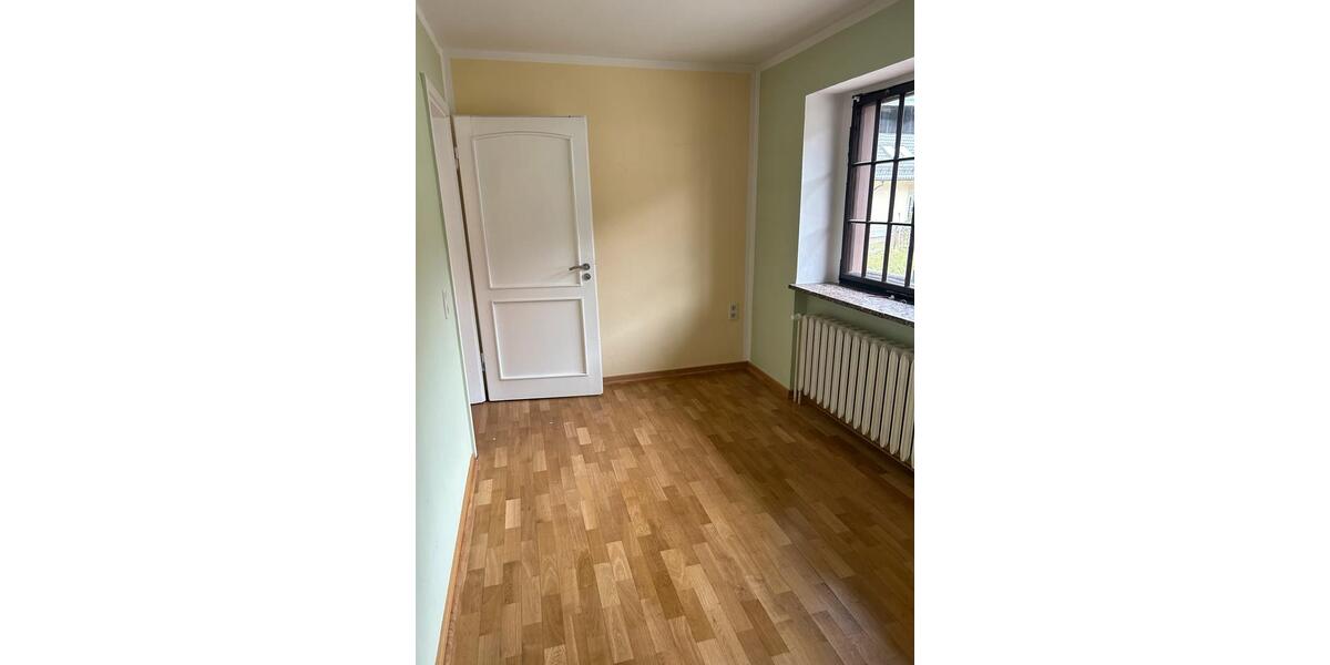 Terrassenwohnung Jena Kernberge - 3 Zimmer, 110 m&sup2;, 1.760&euro; | Angebot:25403886