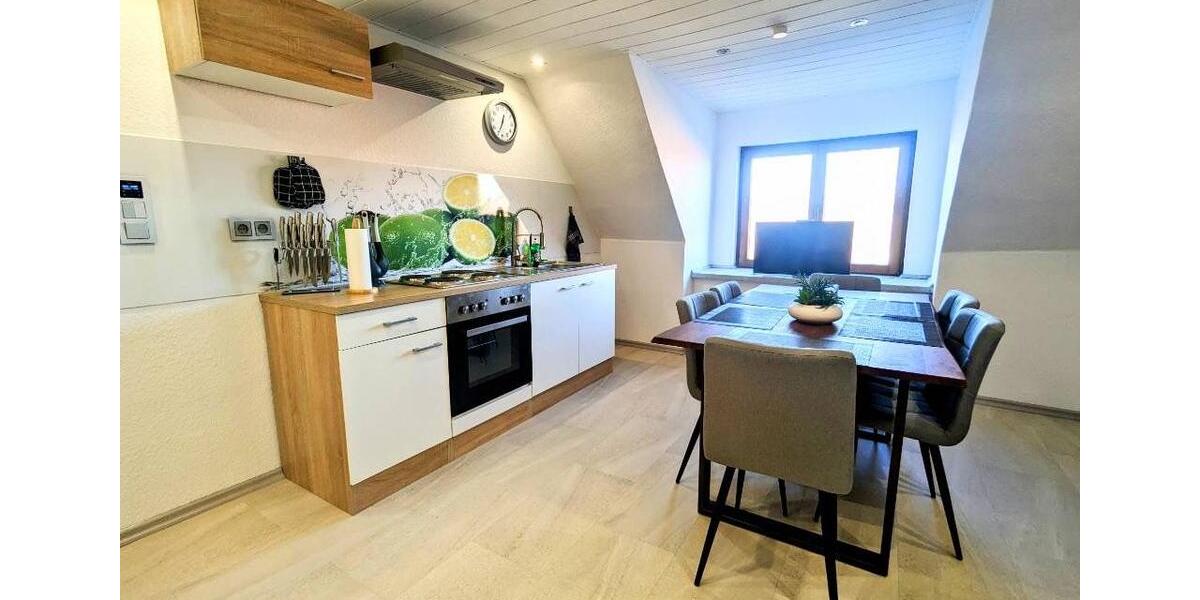 Dachgeschoßwohnung Lehesten - 2 Zimmer, 70 m&sup2;, 630&euro; | Angebot:26276439