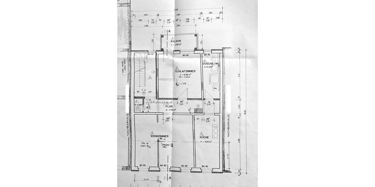 ruhig gelegenes Dreifamilienhaus mit Garagen , teilw. freiwerdend - Mehrfamilienhaus, Wohnhaus Kahla | Angebot:26095730