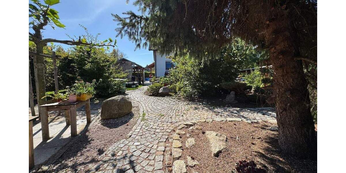 Einfamilienhaus Markvippach Bachstedt - 5 Zimmer, 139 m&sup2;, 410.000&euro; | Angebot:25672568