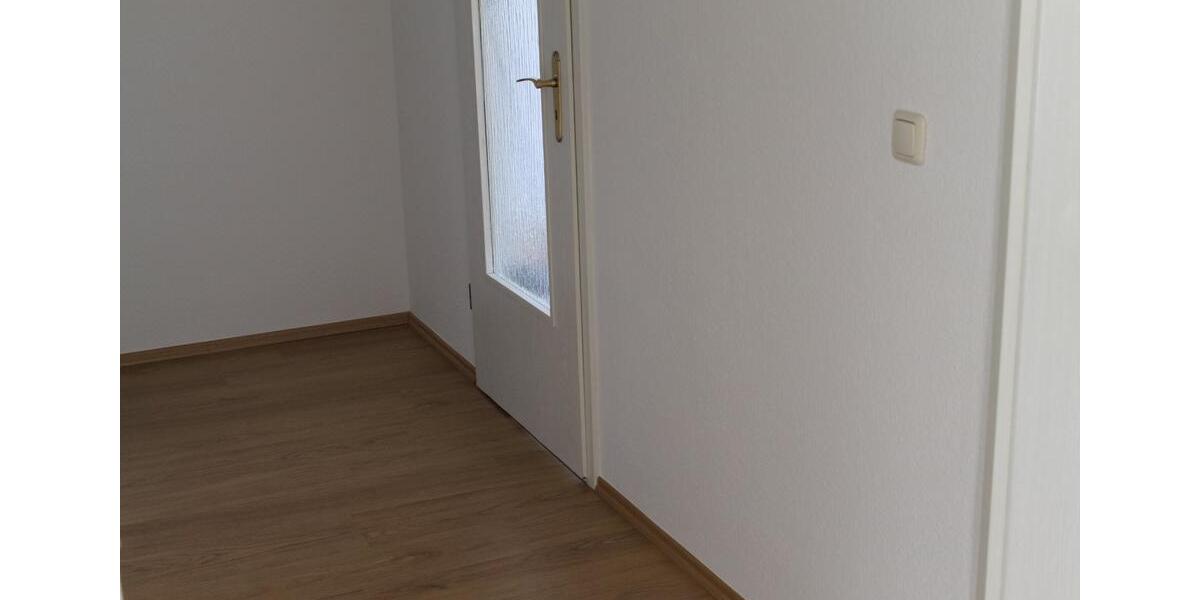 Etagenwohnung Erfurt Johannesplatz - 2 Zimmer, 63 m&sup2;, 570&euro; | Angebot:26498123