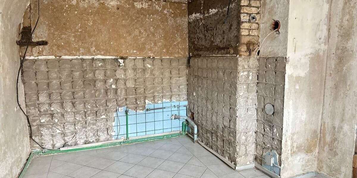 Geräumiges 1-2 Fam-Haus zum wohnen und ausbauen - Einfamilienhaus Hammerstedt | Angebot:27284543