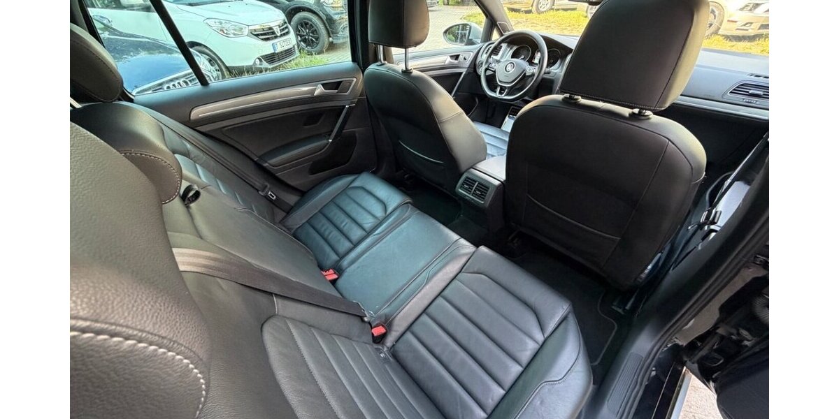 VW Golf Alltrack Variant 2.0 TDI AHK LED LEDER Zahnri 180.000 km 12.499 &euro; Rudolstadt 07407