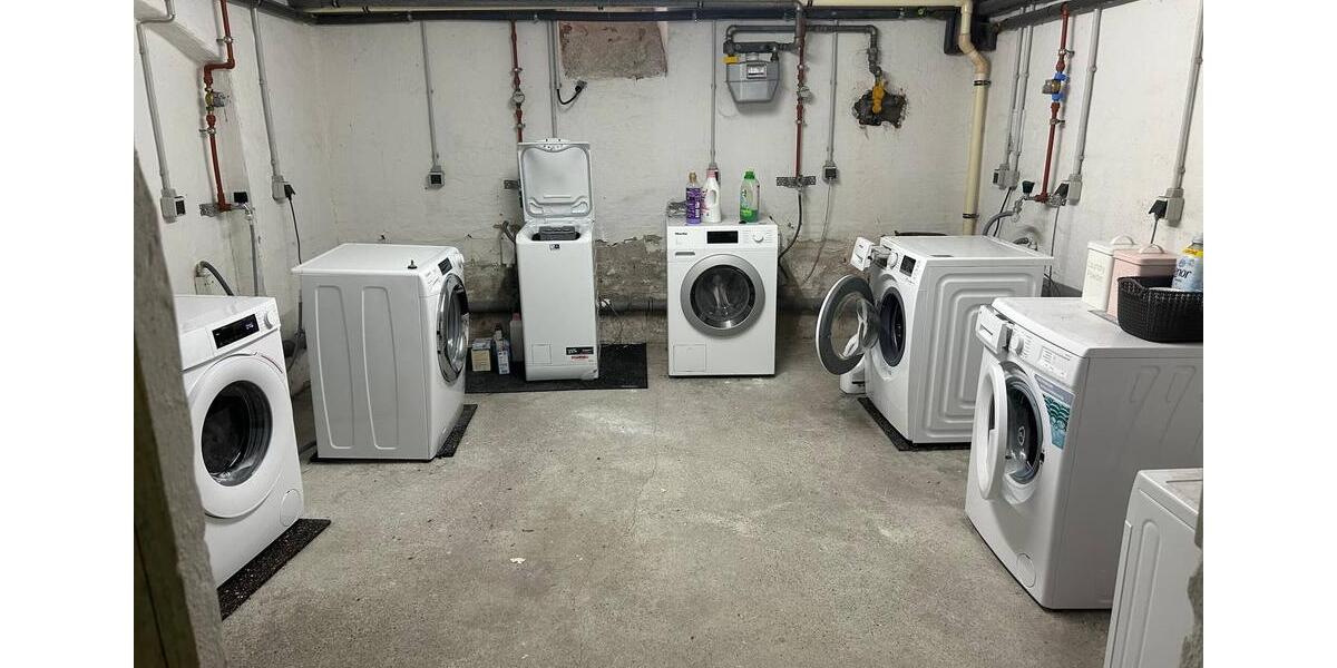 Etagenwohnung Erfurt Johannesplatz - 3 Zimmer, 73 m&sup2;, 670&euro; | Angebot:26650081