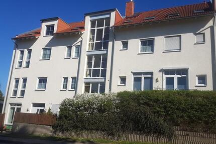 Wohnung Erfurt Hochheim - 3 Zimmer, 83 m&sup2;, 825&euro; | Angebot:25883786