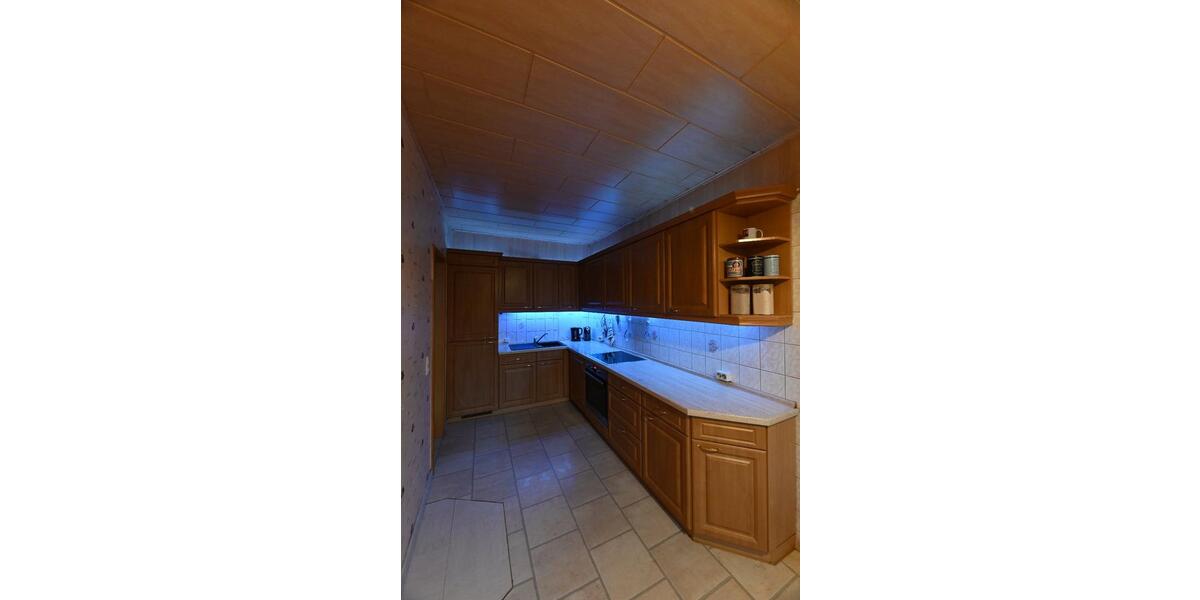 Etagenwohnung Sömmerda - 3 Zimmer, 72 m&sup2;, 82.000&euro; | Angebot:27094049