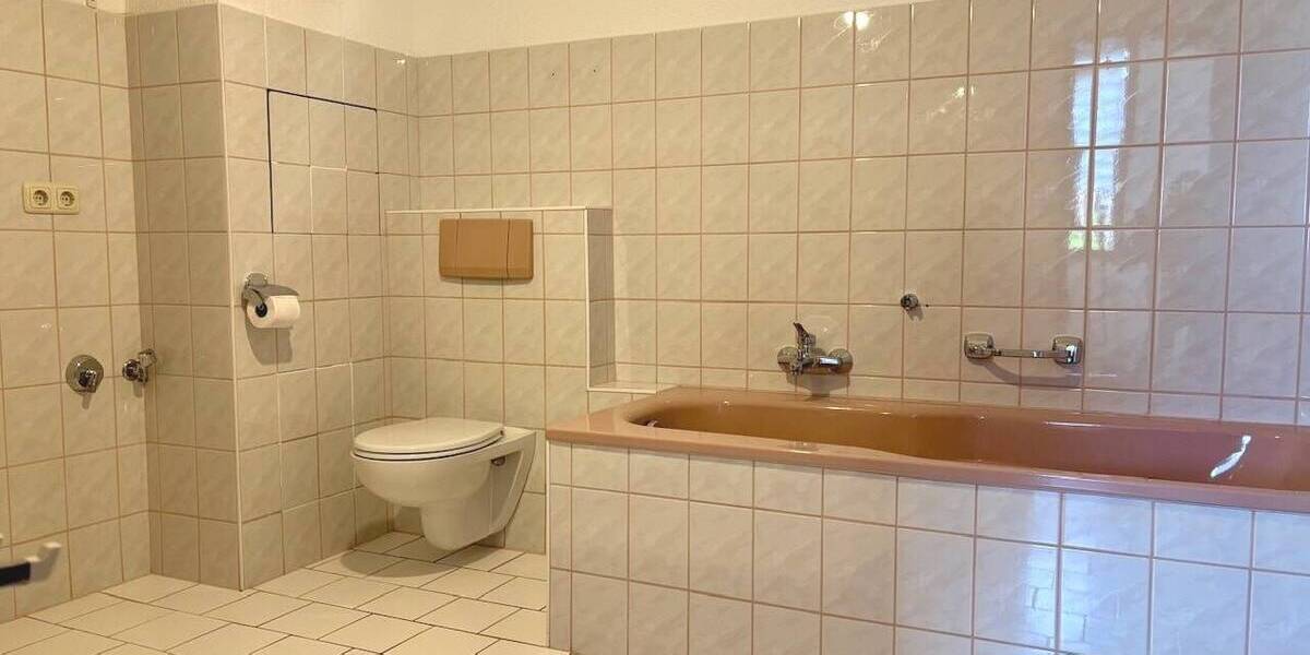 Mehrfamilienhaus, Wohnhaus Weimar Altstadt - 8 Zimmer, 229 m&sup2;, 549.000&euro; | Angebot:26037040