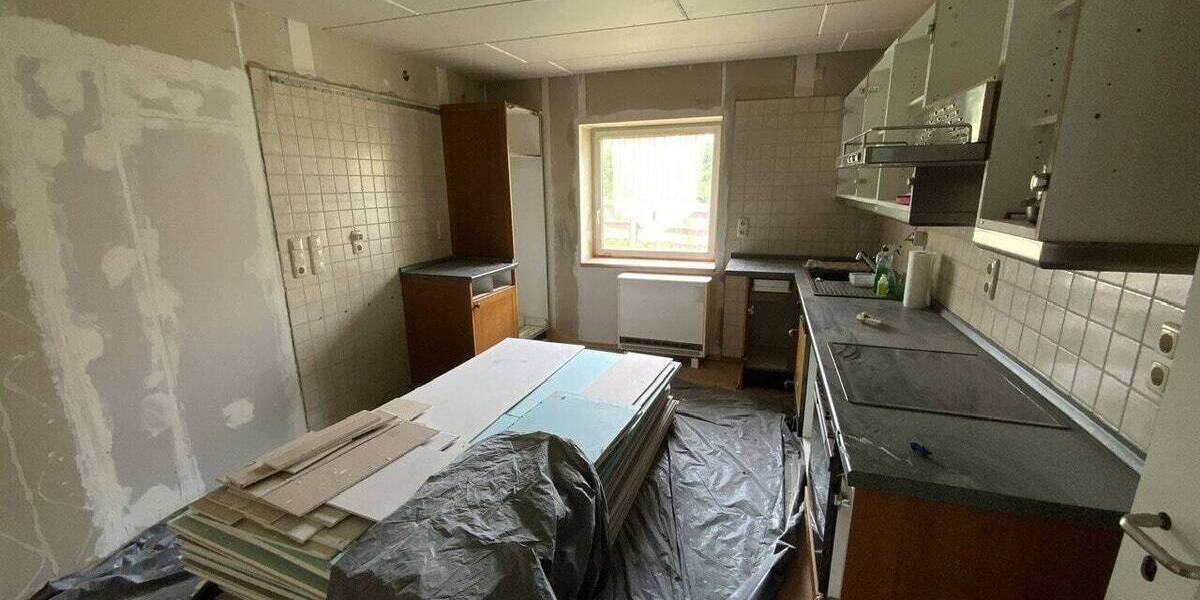 Einfamilienhaus Niedertrebra Escherode - 7 Zimmer, 126 m&sup2;, 98.000&euro; | Angebot:25771822