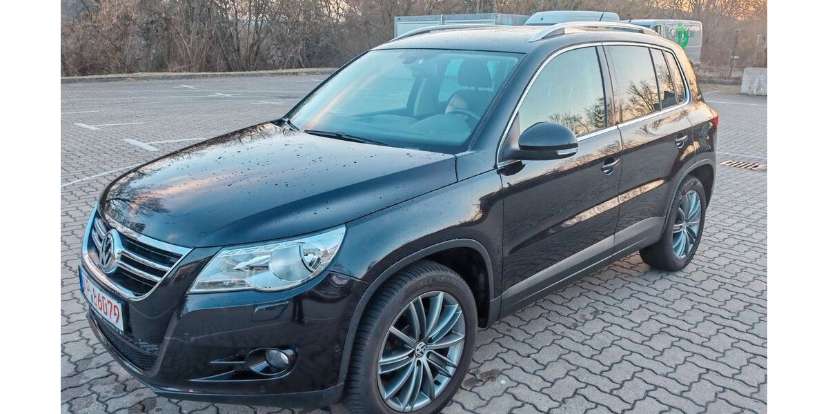 VW Tiguan 153.000 km 5.990 &euro; Umpferstedt 99441