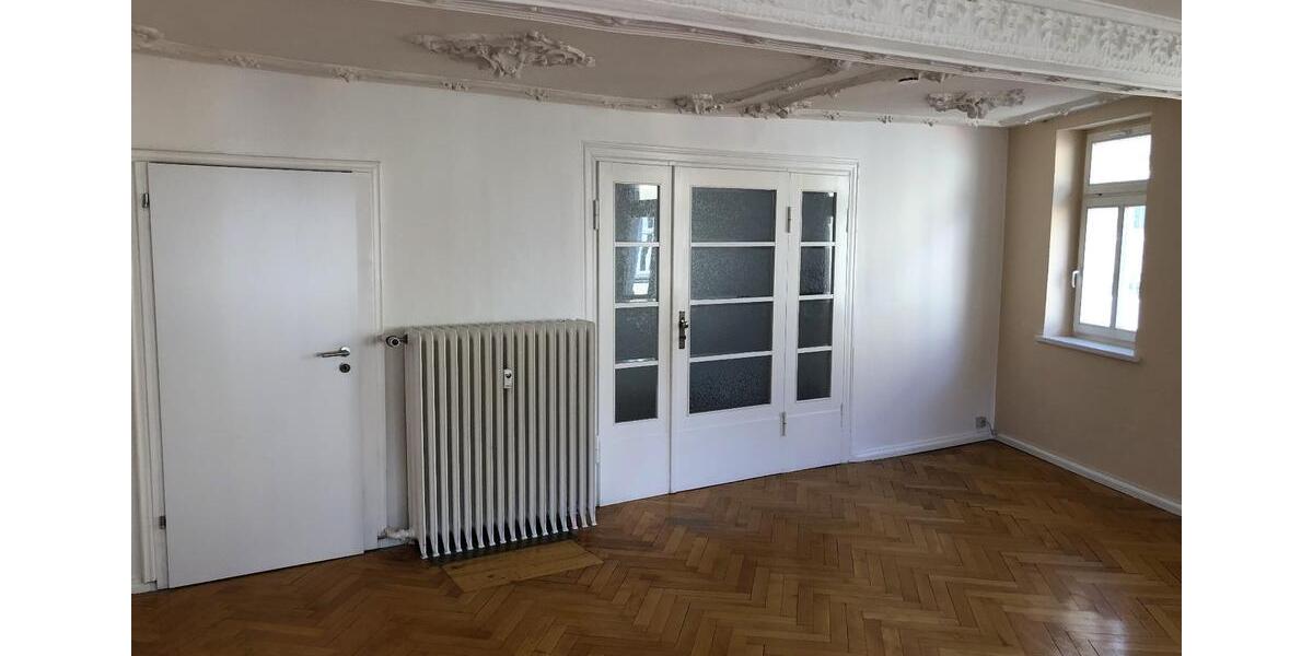 Etagenwohnung Apolda - 2.5 Zimmer, 75 m&sup2;, 450&euro; | Angebot:26004794