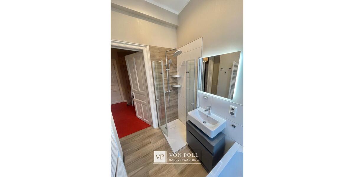 Etagenwohnung Erfurt Hochheim - 5 Zimmer, 165 m&sup2;, 1.790&euro; | Angebot:26482466