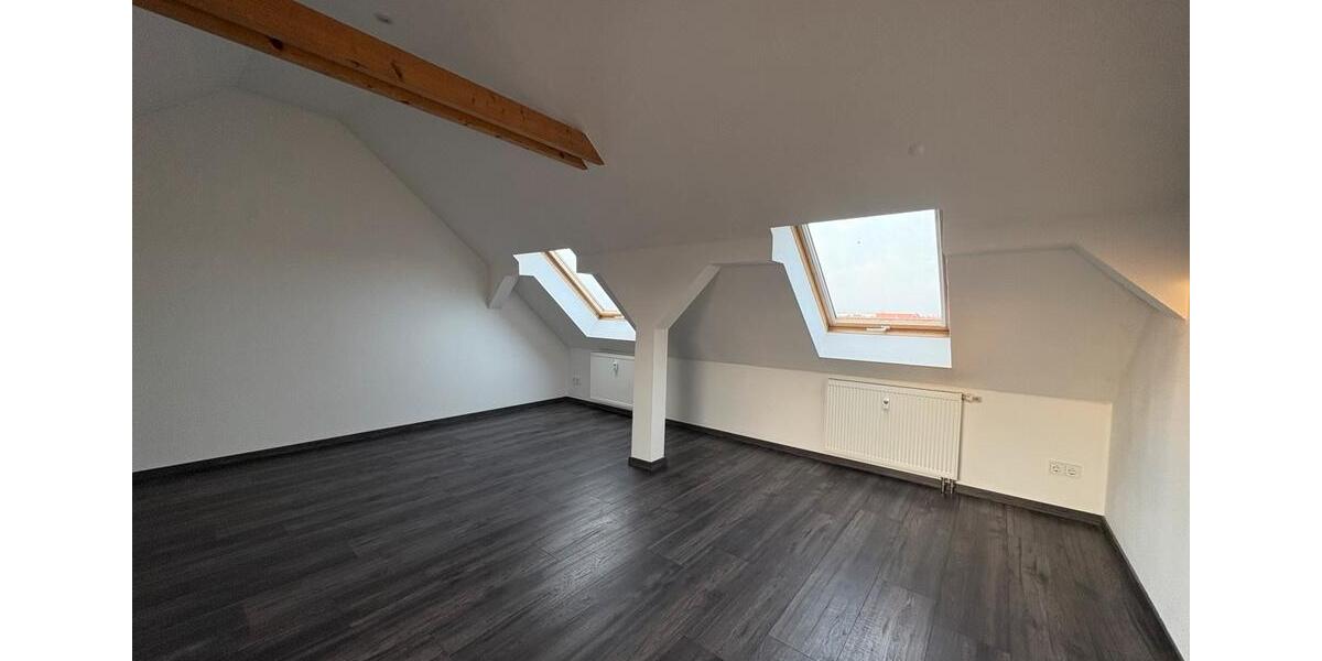 Etagenwohnung Erfurt Johannesplatz - 3 Zimmer, 108 m&sup2;, 864&euro; | Angebot:25868163