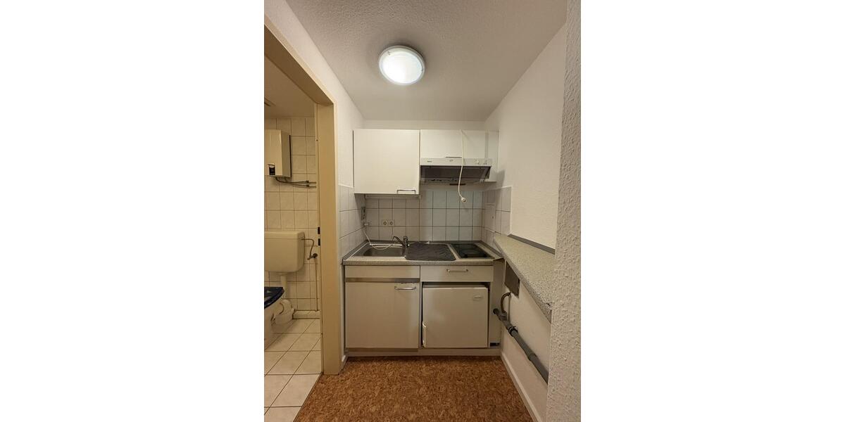 Etagenwohnung Jena - 1 Zimmer, 21 m&sup2;, 300&euro; | Angebot:24977557