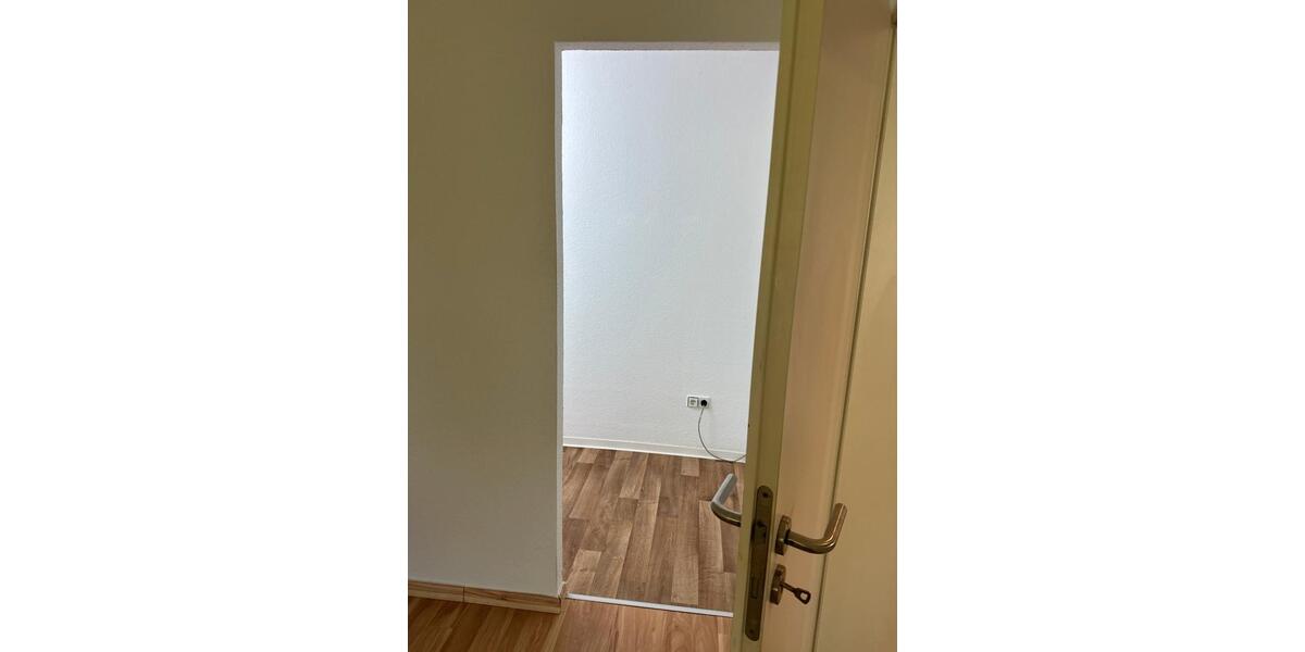 Erdgeschoßwohnung Weimar Ehringsdorf - 3.5 Zimmer, 96 m&sup2;, 1.050&euro; | Angebot:26384646