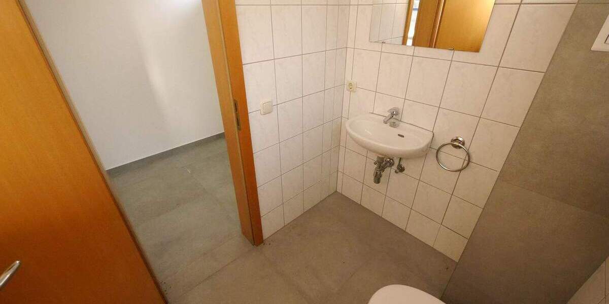 Gewerbeobjekt Weimar Westvorstadt - 2 Zimmer, 58 m&sup2;, 560&euro; | Angebot:25661197
