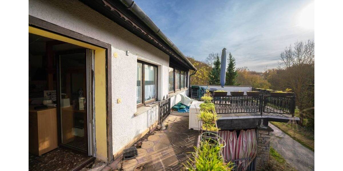 Mehrfamilienhaus, Wohnhaus Camburg - 5 Zimmer, 100 m&sup2;, 73.000&euro; | Angebot:25777825