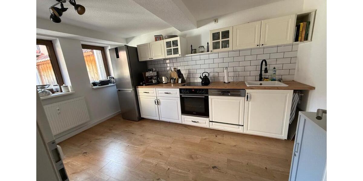 Etagenwohnung Kahla - 3 Zimmer, 71 m&sup2;, 566&euro; | Angebot:26264401