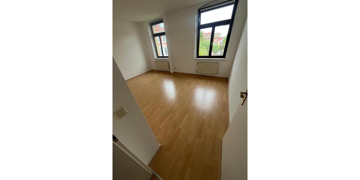 Etagenwohnung Weimar - 2 Zimmer, 57 m&sup2;, 650&euro; | Angebot:26478398