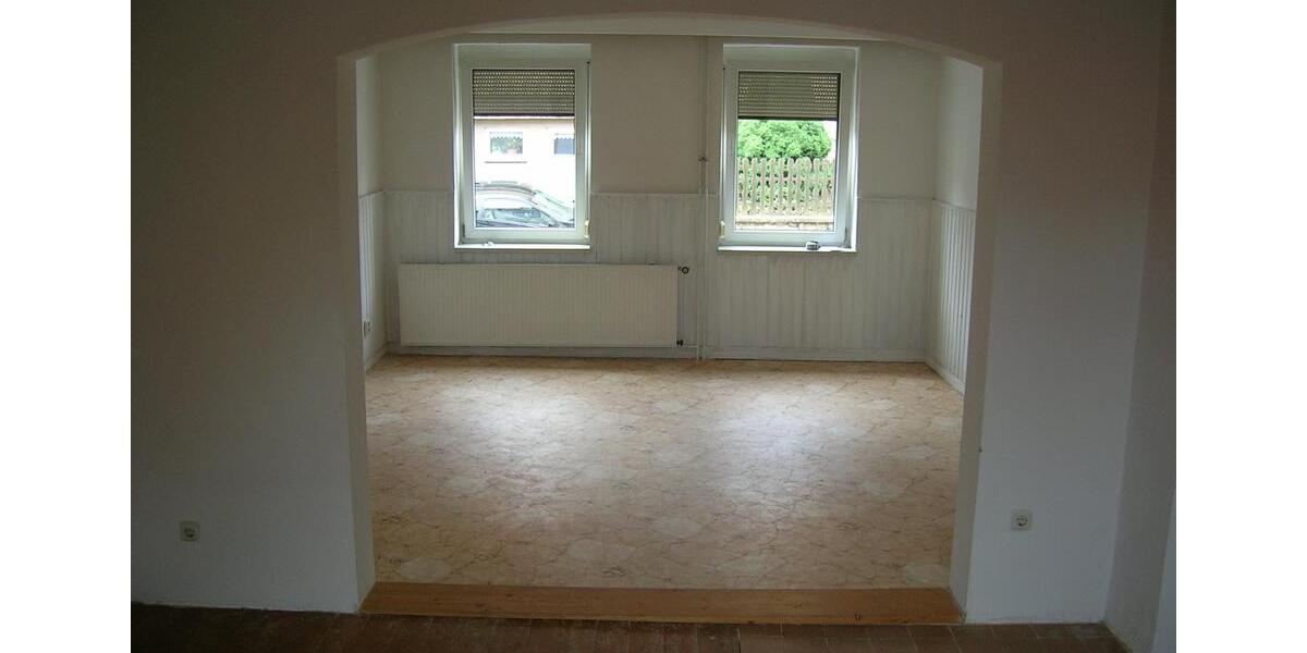 Erdgeschoßwohnung Bucha - 3 Zimmer, 80 m&sup2;, 800&euro; | Angebot:25106827