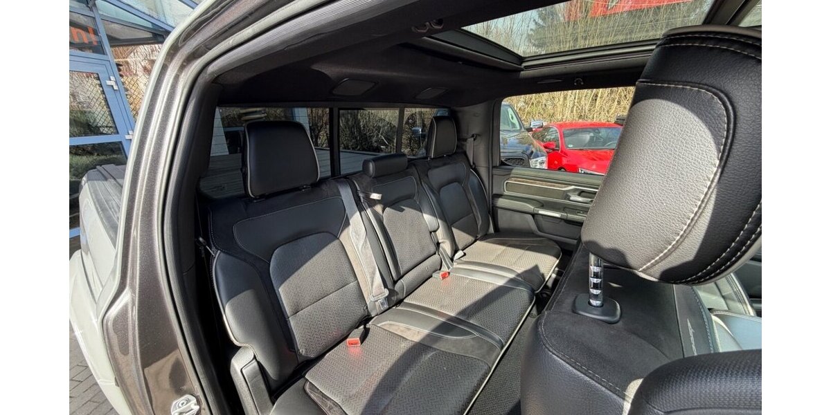 Dodge RAM 1500 Hemi Laramie