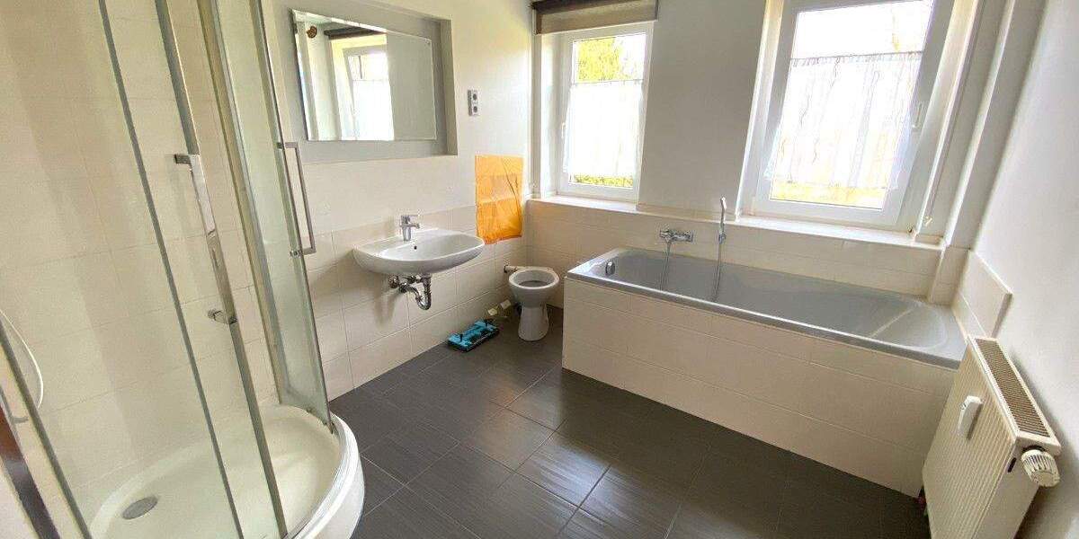 Mehrfamilienhaus, Wohnhaus Stadtilm Ehrenstein - 120.000&euro; | Angebot:25676530