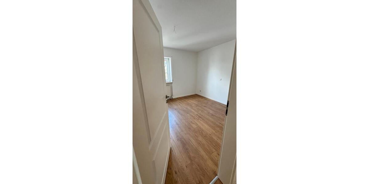 Etagenwohnung Grammetal - 2 Zimmer, 57 m&sup2;, 570&euro; | Angebot:25966438