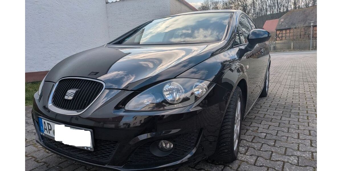 Seat Leon 81.500 km 5.500 &euro; Bad Sulza 99518