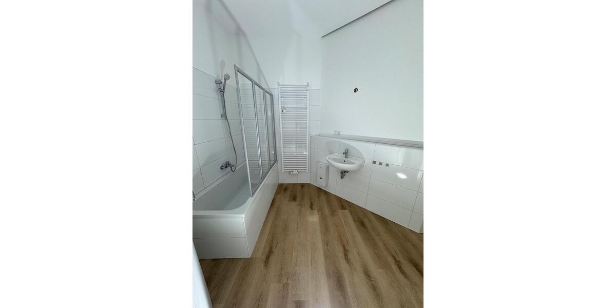 Etagenwohnung Lanitz-Hassel-Tal Tal - 4 Zimmer, 93 m&sup2;, 490&euro; | Angebot:25831897