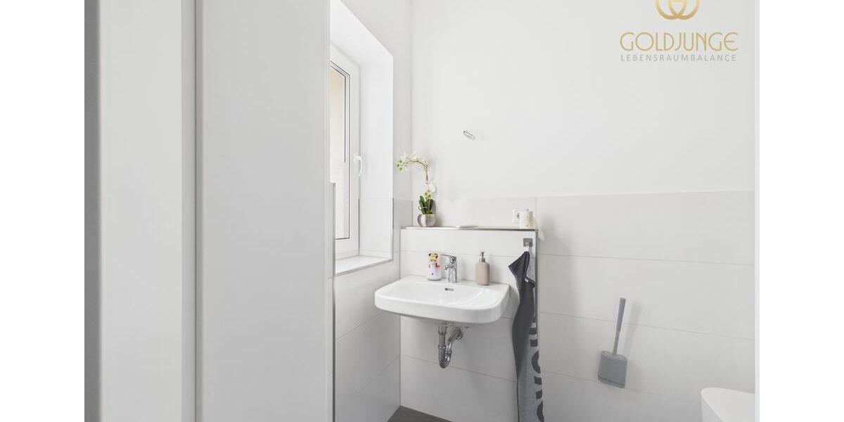 Erdgeschoßwohnung Rudolstadt - 6 Zimmer, 102 m&sup2;, 1.200&euro; | Angebot:25962781