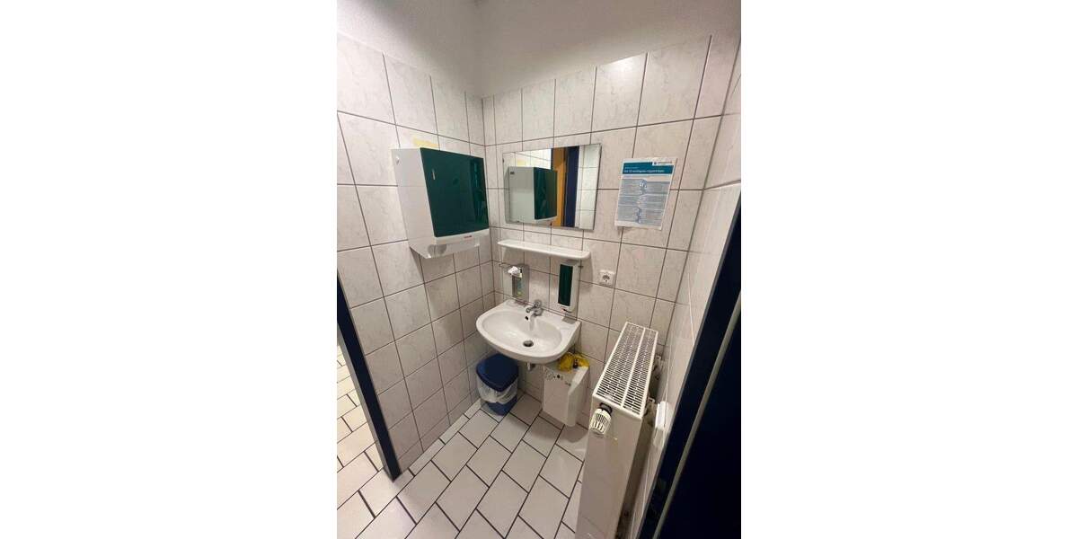 Gewerbeobjekt Erfurt Marbach - 8 Zimmer, 298 m&sup2;, 1.937&euro; | Angebot:25769484