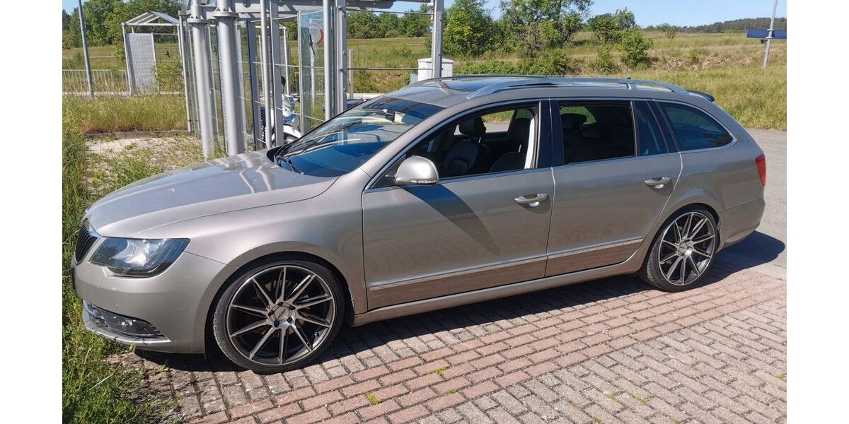 Skoda Superb 210.500 km 10.190 &euro; Ilmtal / Niederwillingen 99326